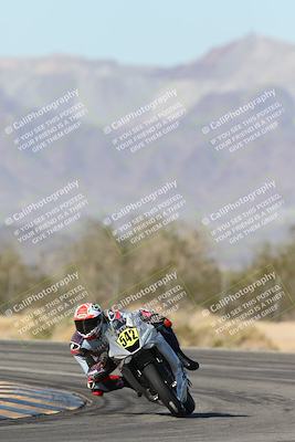 media/Dec-04-2025-Racers Edge (Thu) [[5ebc9f124d]]/3-B Group/1-Session 1 (Turn 7)/